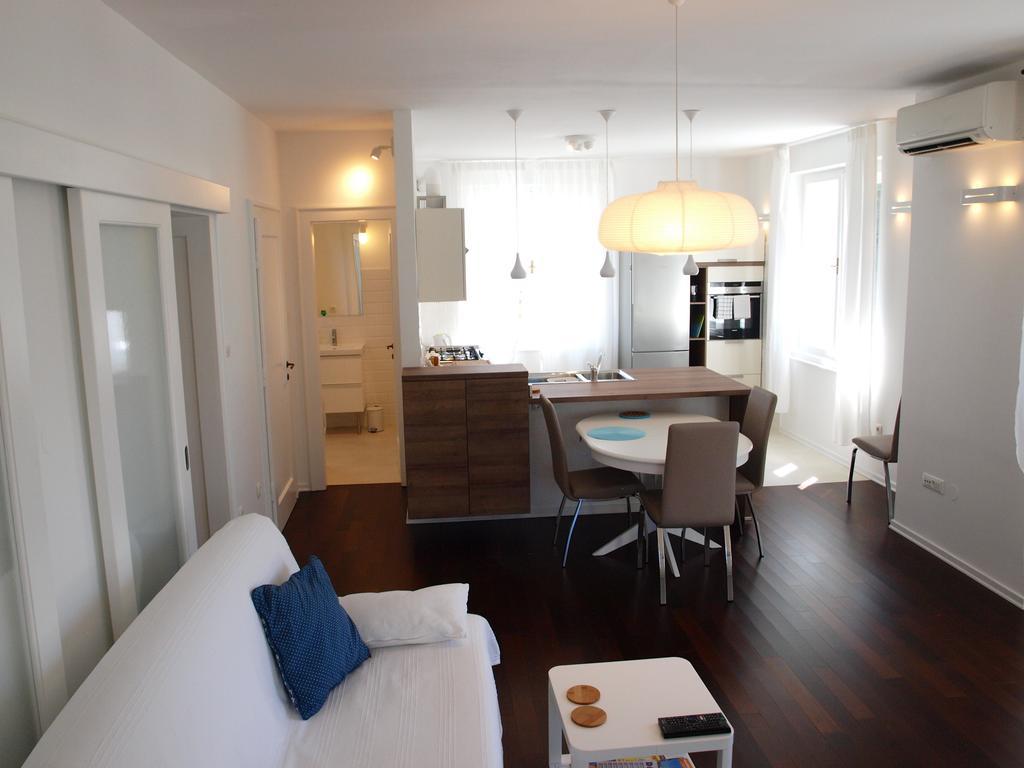 Apartment Palacio Split Exterior photo